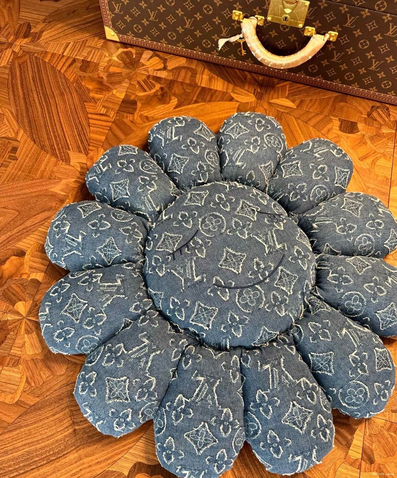 LV CUSTOM FLOWER PLUSH MURAKAMI 0717